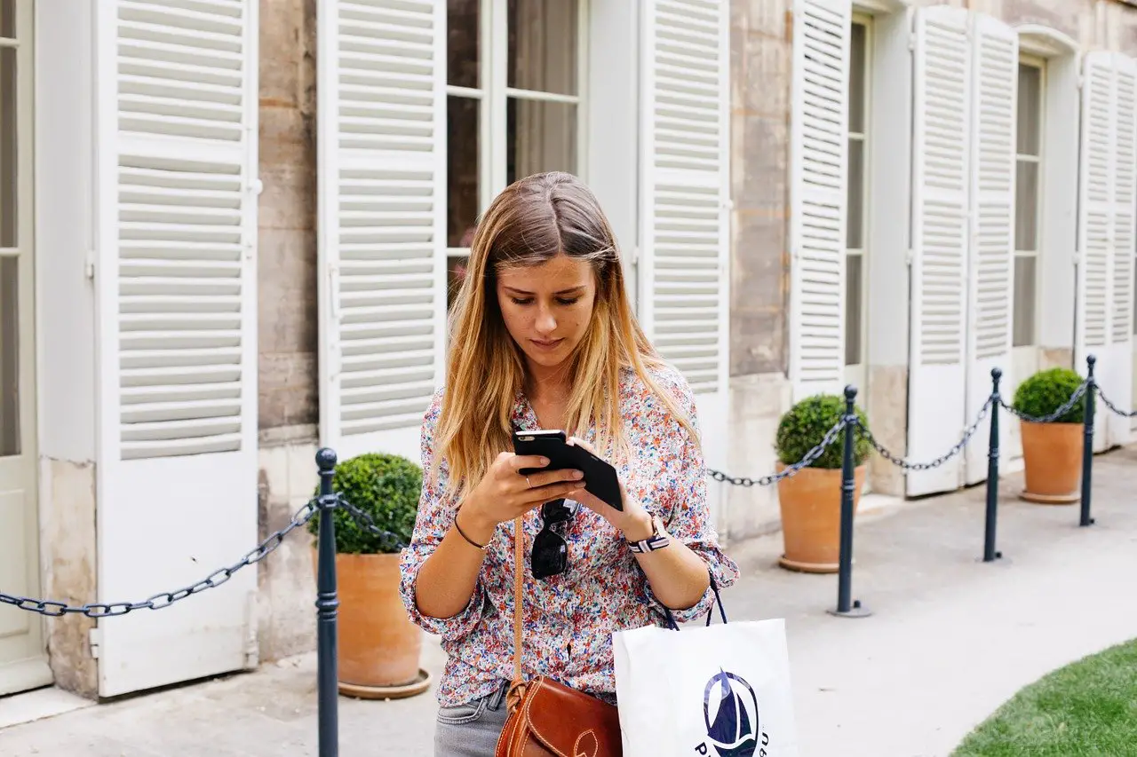 Text Message Marketing: 5 Actionable Ways SMS Can Boost Sales