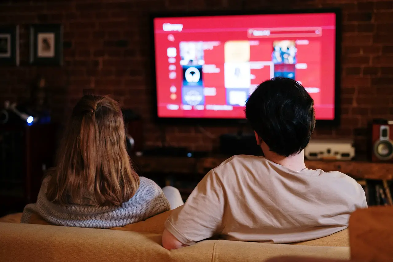 4 Simple Reasons Cable TV Will Soon Become Obsolete