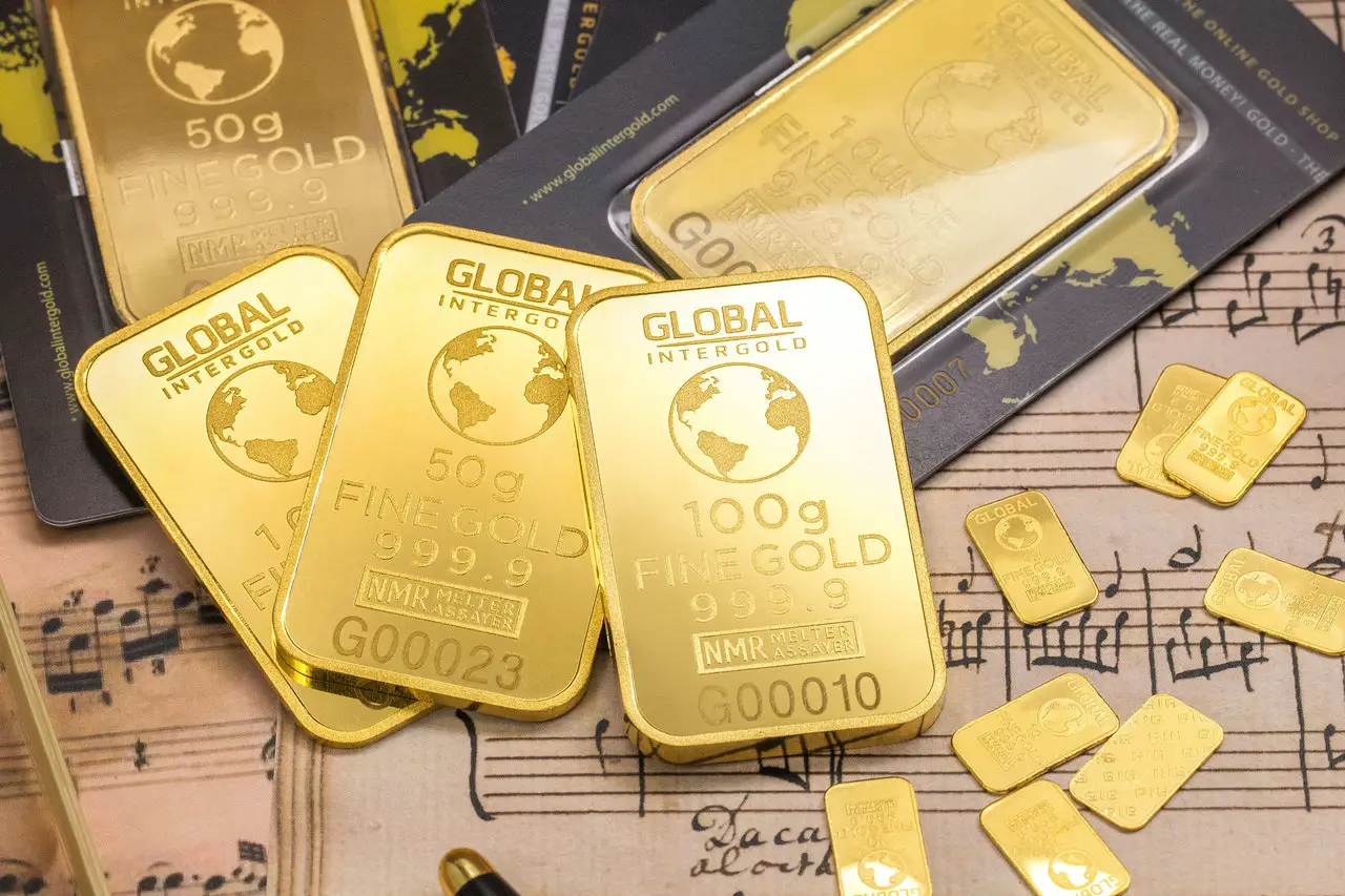 Investing in Precious Metals in 2021: 6 Big Questions to Ask